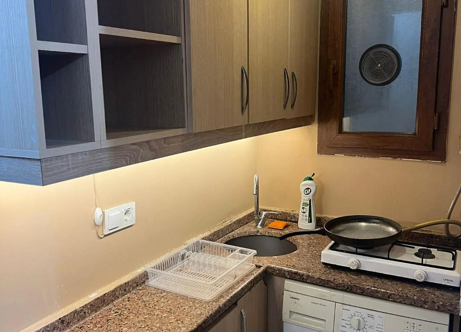 Taksim White House Hotel Κωνσταντινούπολη Ξενοδοχείο με διαμερίσματα